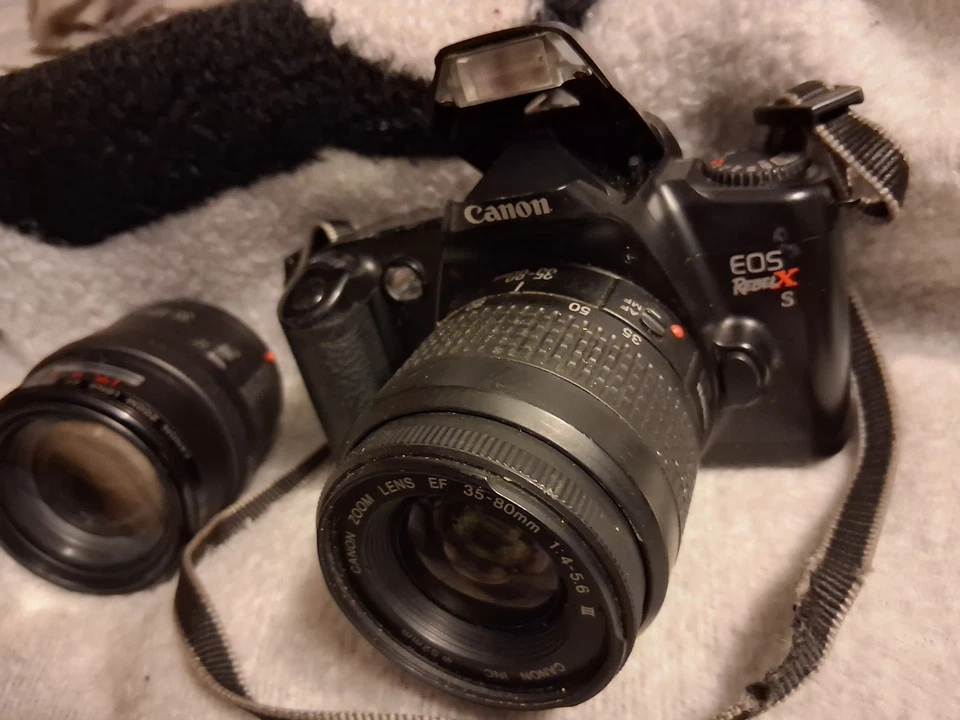 Cannon Eos Rebel Xs 35mm Film Camera With 35-80mm And 35-105mm Lens Great Shape - Image 4 of 4