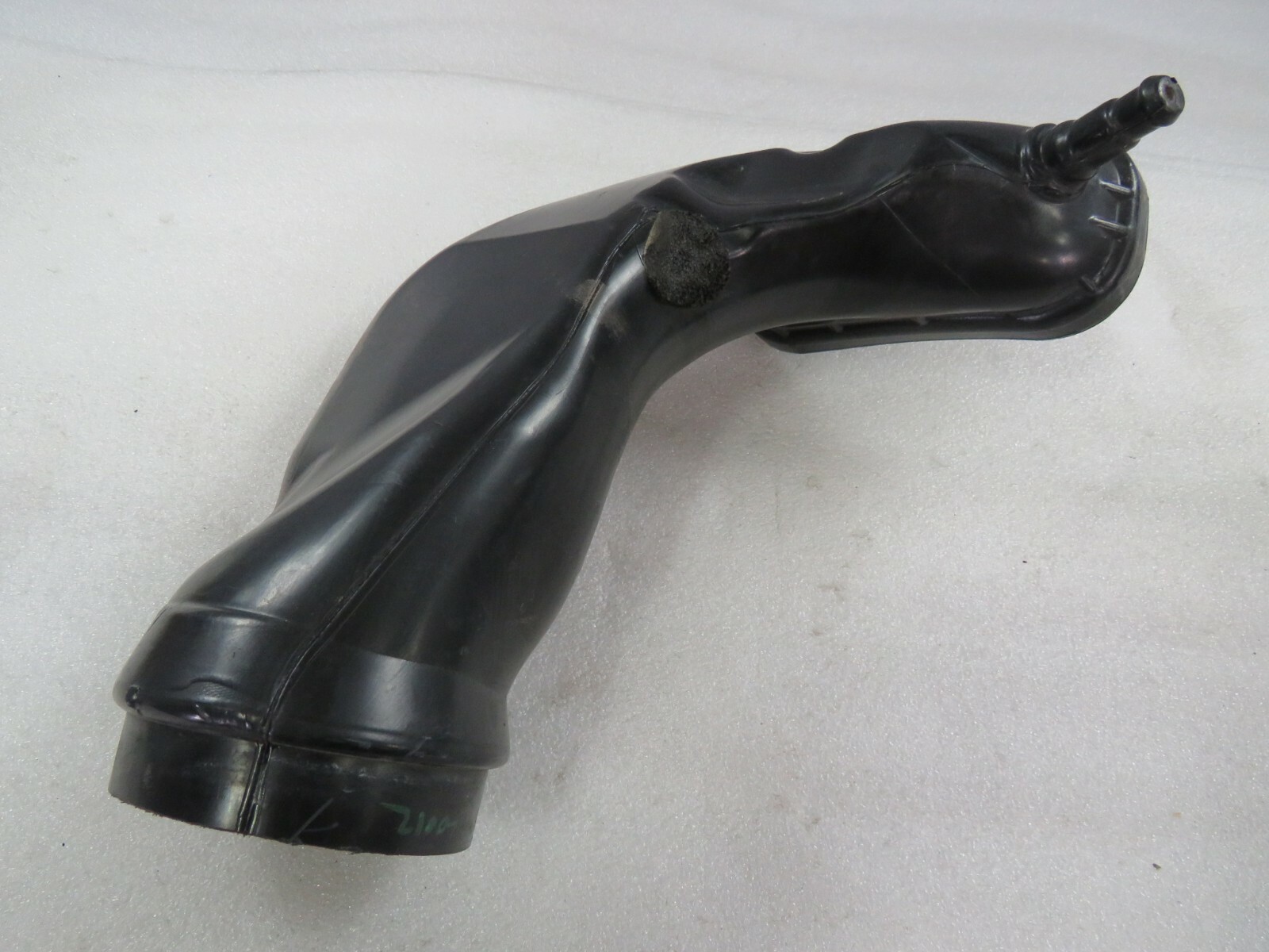 McLaren 570S, LH, Left Intake Tube, Used, P/N 11F0681CP