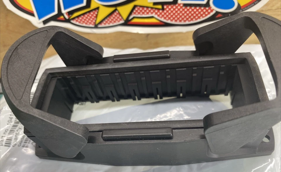 Lot of 2) Harting 19410240301 Han Modular Han-Eco 24B-agg, Panel Mount Base - Image 4 of 4