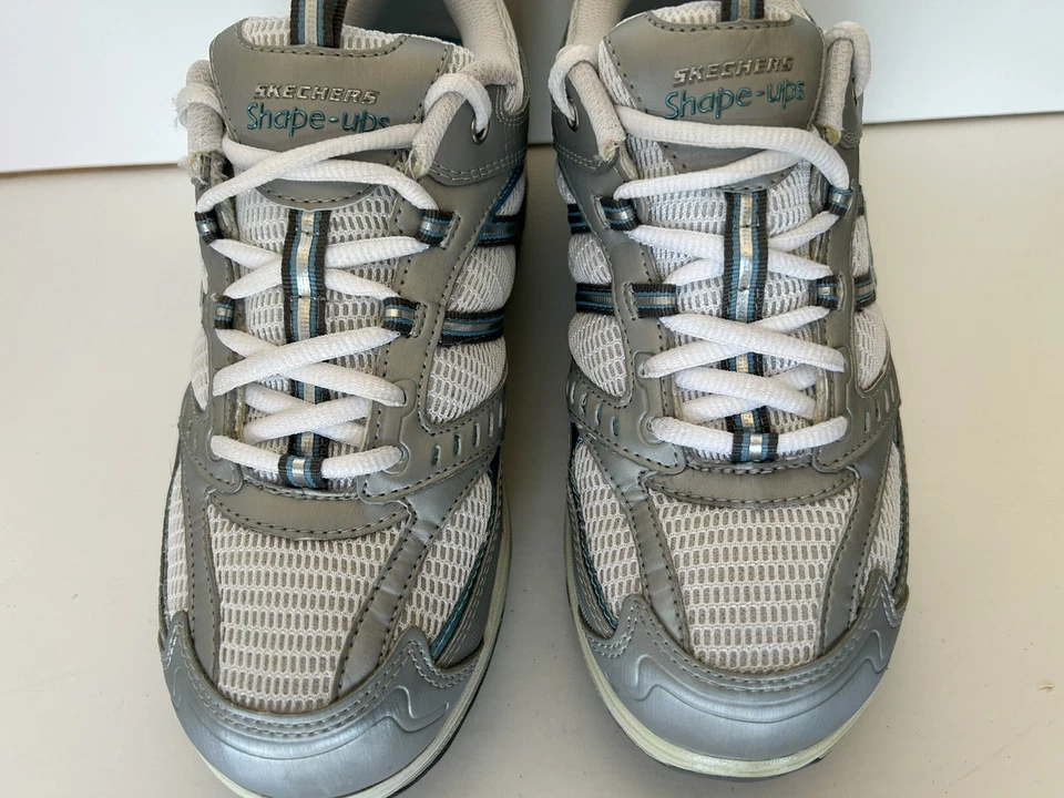 Zapatos para caminar tonificados SKETCHERS SHAPE UPS para mujer ~ 11814 ~ blanco plata azul ~ talla 8 Foto 3 de 4