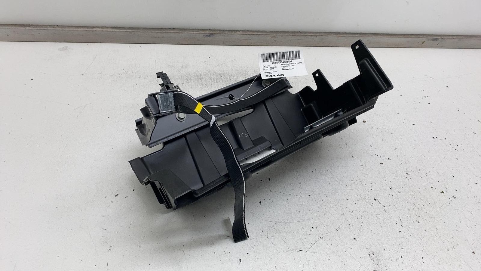 2017-2020 Maserati Levante Battery Box Tray Bracket Support Assembly