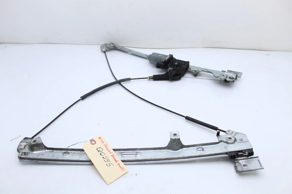 99-06 CHEVROLET SILVERADO 2500 HD ПЕРЕДНИЙ ПАССАЖИРСКИЙ СТЕКЛОПОДЪЕМНИК РЕГУЛЯТОР Q0955 - Изображение 3 из 4