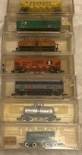 Lot of 7 Life-Like and Atlas Micro N Scale trains in Cases