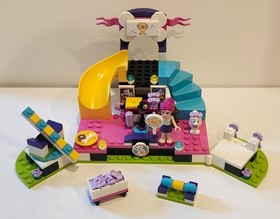 LEGO FRIENDS 41300 Puppy Championship Mia Cean Complete Minifigure Dog Show Box