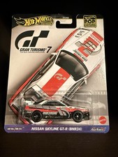 Hot Wheels Pop Culture Gran Turismo Nissan Skyline Gt-r Bnr34