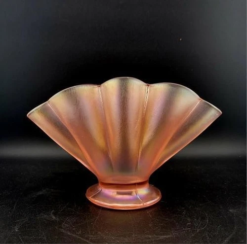 Fenton Velva Rose Stretch Pink Iridescent Glass Melon Rib Fan Vase Vintage 1920s