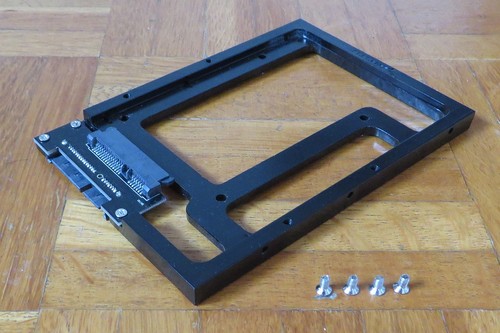 Festplattenadapter/Konverter 2.5" auf 3.5", SATA
