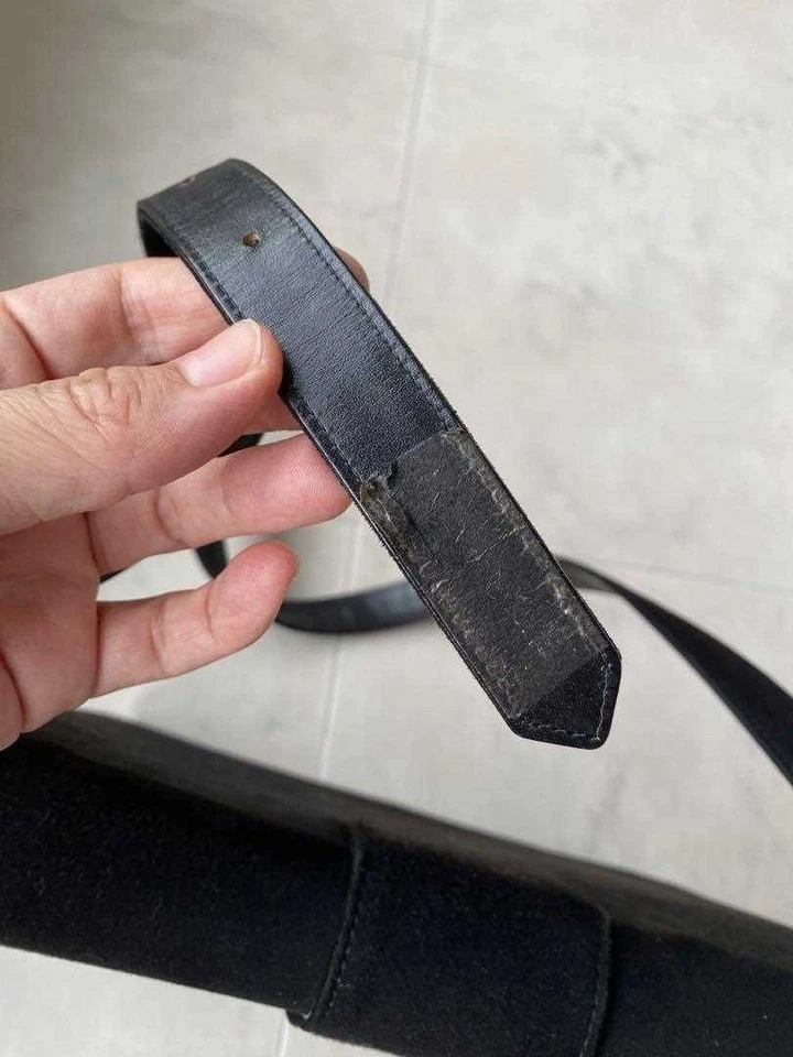 Bolso de Hombro Yves Saint Laurent Raro Logo Gamuza Negro Para Mujer USADO DE JAPÓN Foto 4 de 4