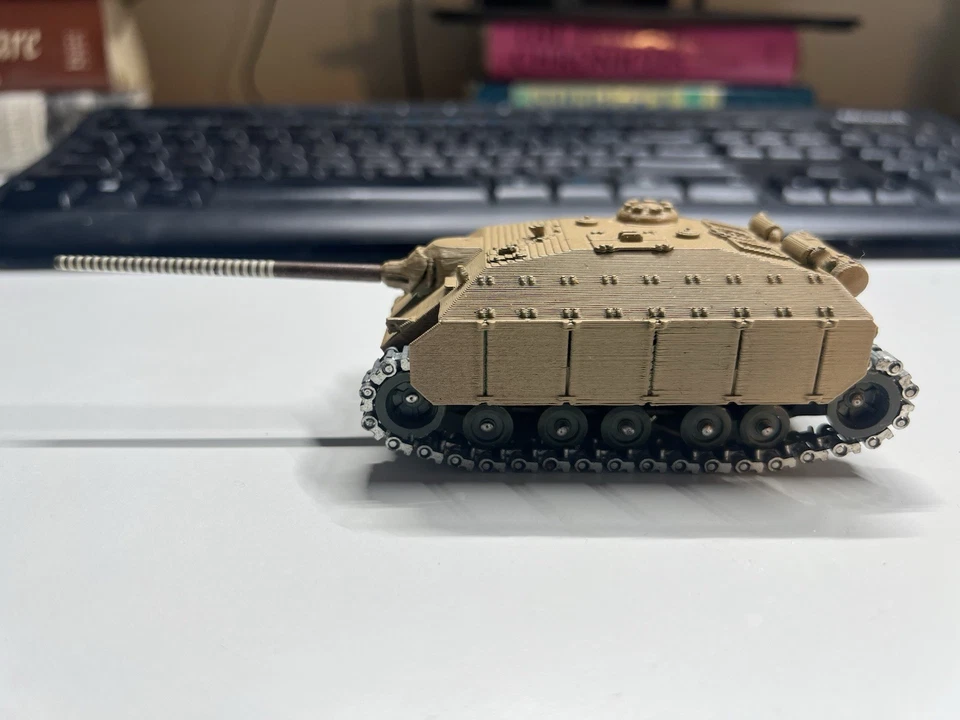 Tanque de caza Solido E25 Hetzer tanque tanque 1/50 Bolt Action desarrollo Gaso.line Foto 2 de 4