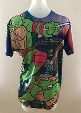 Camiseta De Colección Teenage Mutant Ninja Turtles ¡Recién Sacada de Alcantarilla! Talla pequeña :)