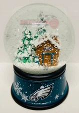 Philadelphia Eagles FOCO NFL Gingerbread House Snow Globe