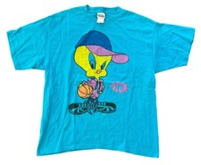 Vintage 90  s Looney Tunes Tweetie Bird Basketball T-Shirt Blue XL