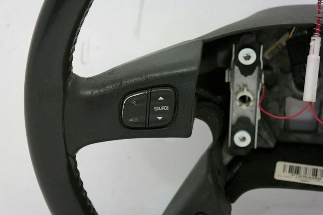 03 04 05 Silverado Sierra Tahoe Black Leather Steering Wheel Controls
