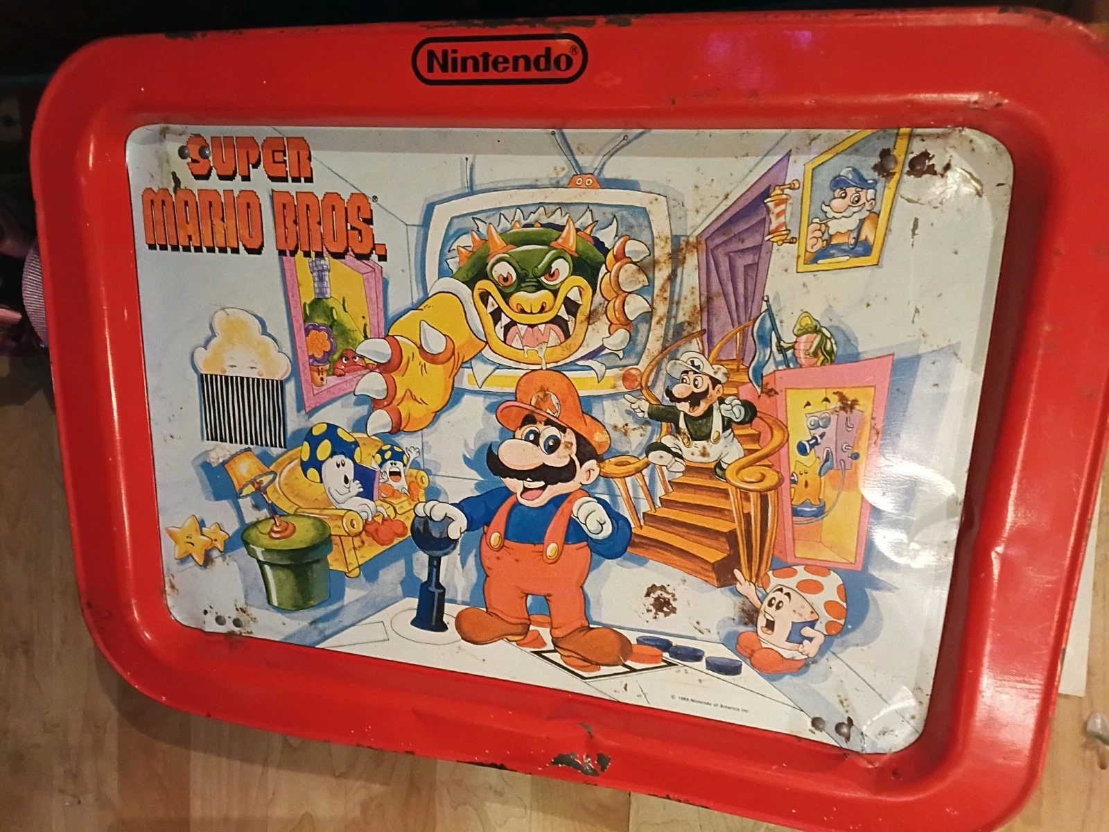 Vintage 1989 Super Mario Brothers Nintendo Metal TV Tray Collectible - product detail image 2
