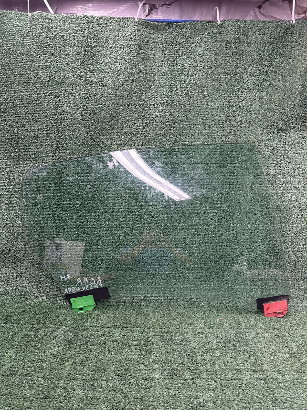 Rear Door Glass Right OEM 2004-2012  Maserati Quattroporte