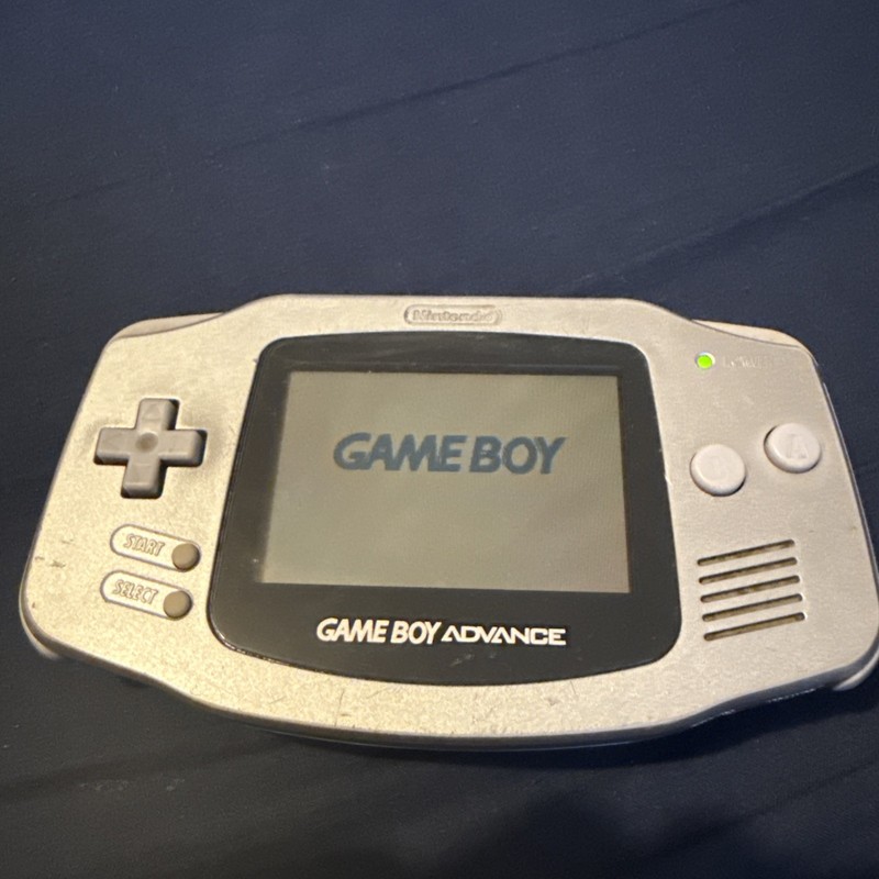 Nintendo Game Boy Advance Silver