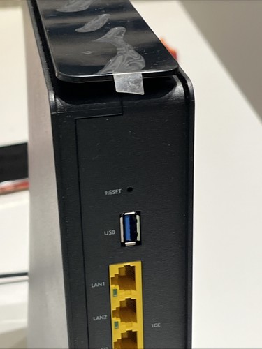 Altice UBC1340AA00 DOCSIS 3.1 Wireless eMTA UBC1340 Wifi Modem Router *NO CABLES - Picture 3 of 7
