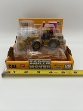 CAT Diecast Masters 1/87 HO CAT 950G Wheel Loader with Construction Accessories