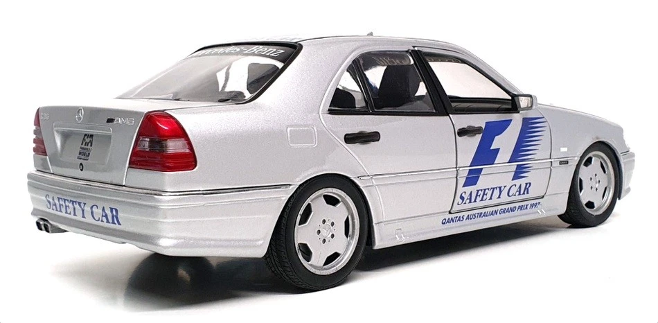 Modelos UT 1/18 DC21823Z - Coche de seguridad Mercedes Benz clase CL F1 Foto 3 de 4