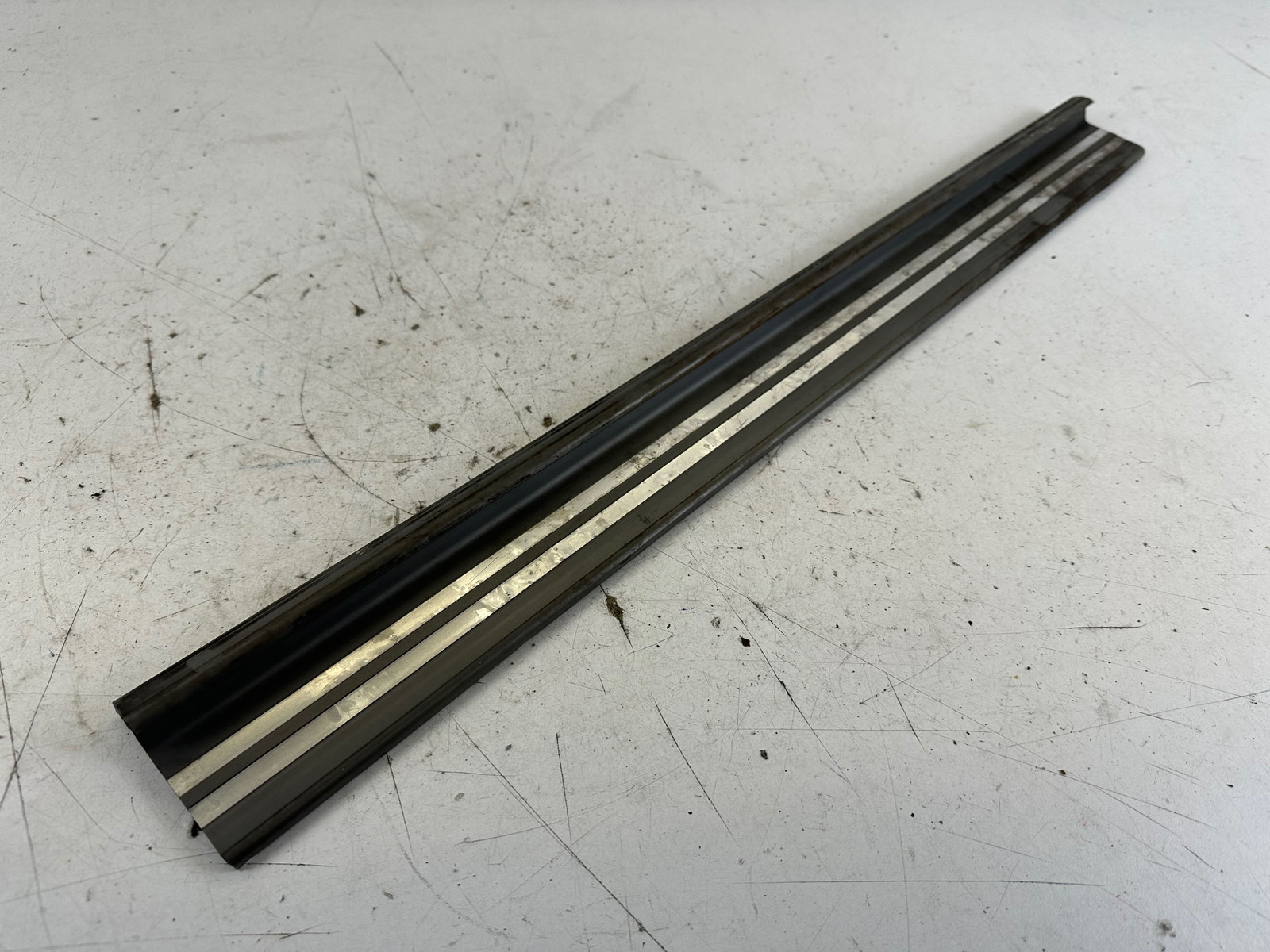 BMW 535i Right Front Door Sill Scuff Plate E28 82-88 OEM