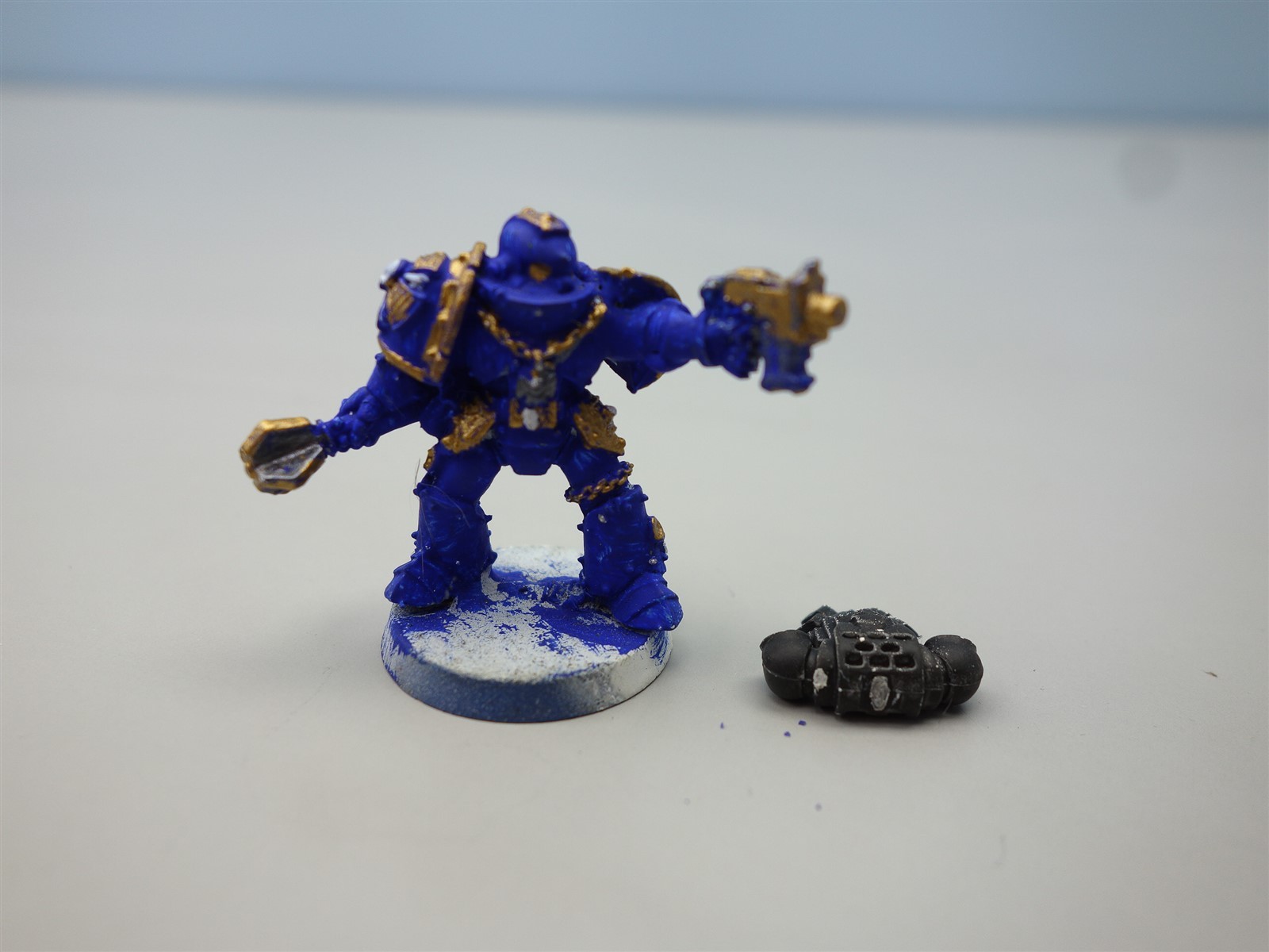 Picture 3 of 4