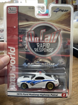 New SC414 Auto World 4Gear 1970 Ford Mustang Highway Patrol White HO Slot Car