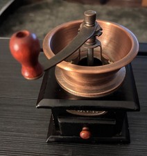 Macinacaffè manuale stile vintage scatola legno e ciotola metallo manovella cassetto