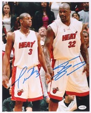Dwyane Wade Rookie Cards and Autograph Memorabilia Buying Guide 35