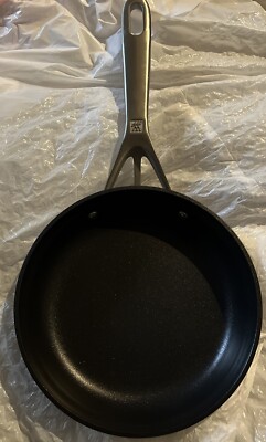 ZWILLING Hard Anodized Aluminum Nonstick  8'' Fry Pan--- NEW