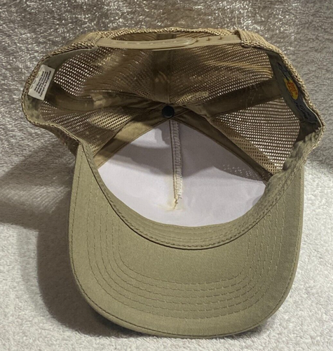 BASS Pro Shops - Gone Fishing Beige Snapback Mesh Trackers Style Hat - Picture 3 of 4