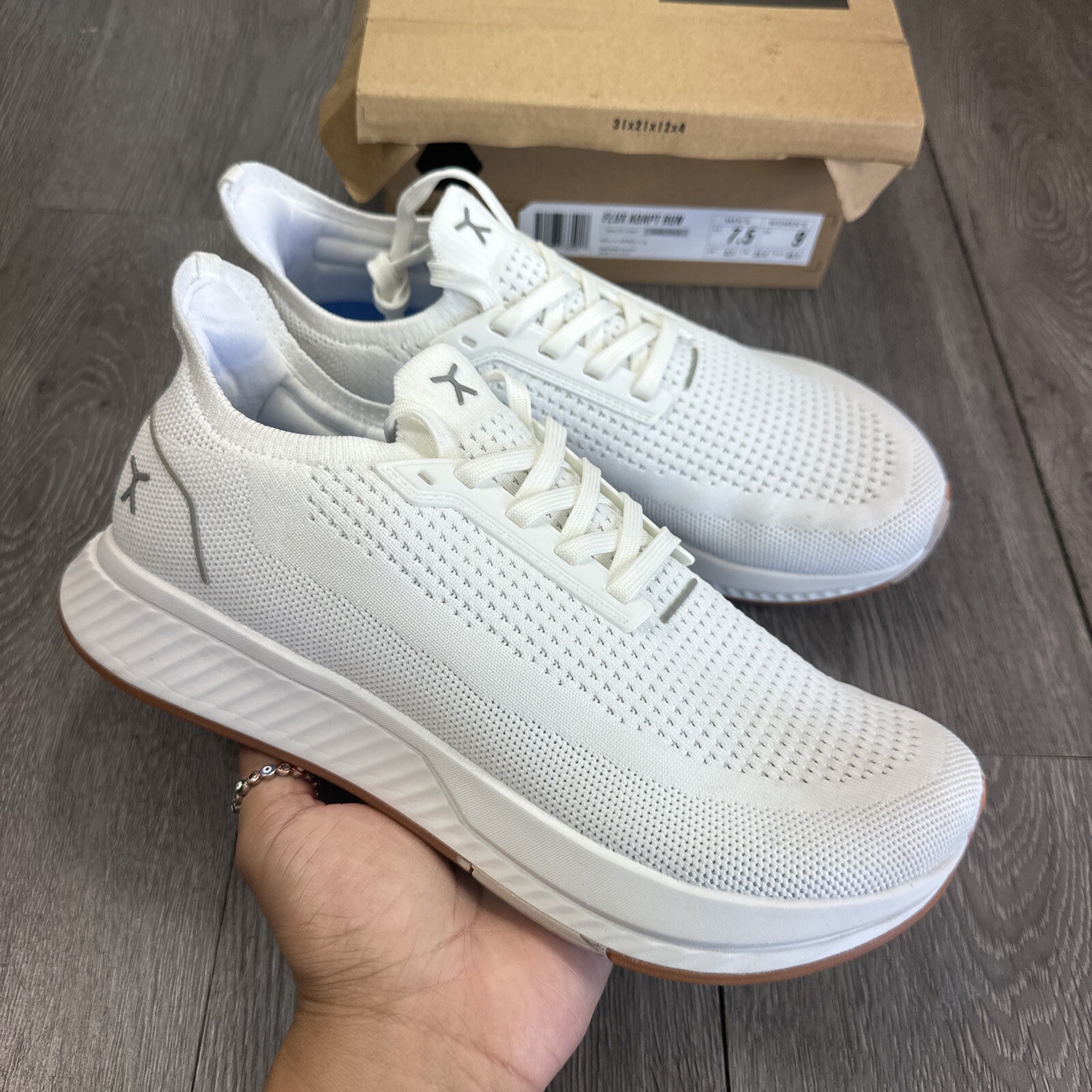 SAOLA Flux Adapt Run Gomma Bianca Uomo 7 Donne 8 5 Scarpe Corsa Atletica Camminata Maglia