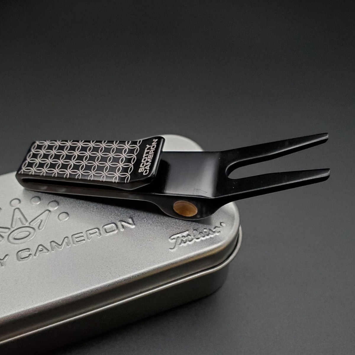 SCOTTY CAMERON BLACK PIVOT TOOL | eBay