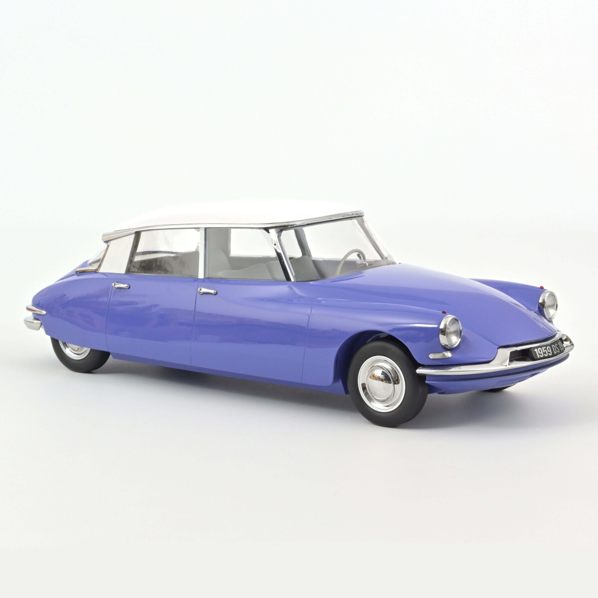 NOREV 121569 1/12 Citroën DS 19 1959 Blue Delphinium / White NOREV 121569 1/12 Citroën DS 19 1959 Blue Delphinium / White