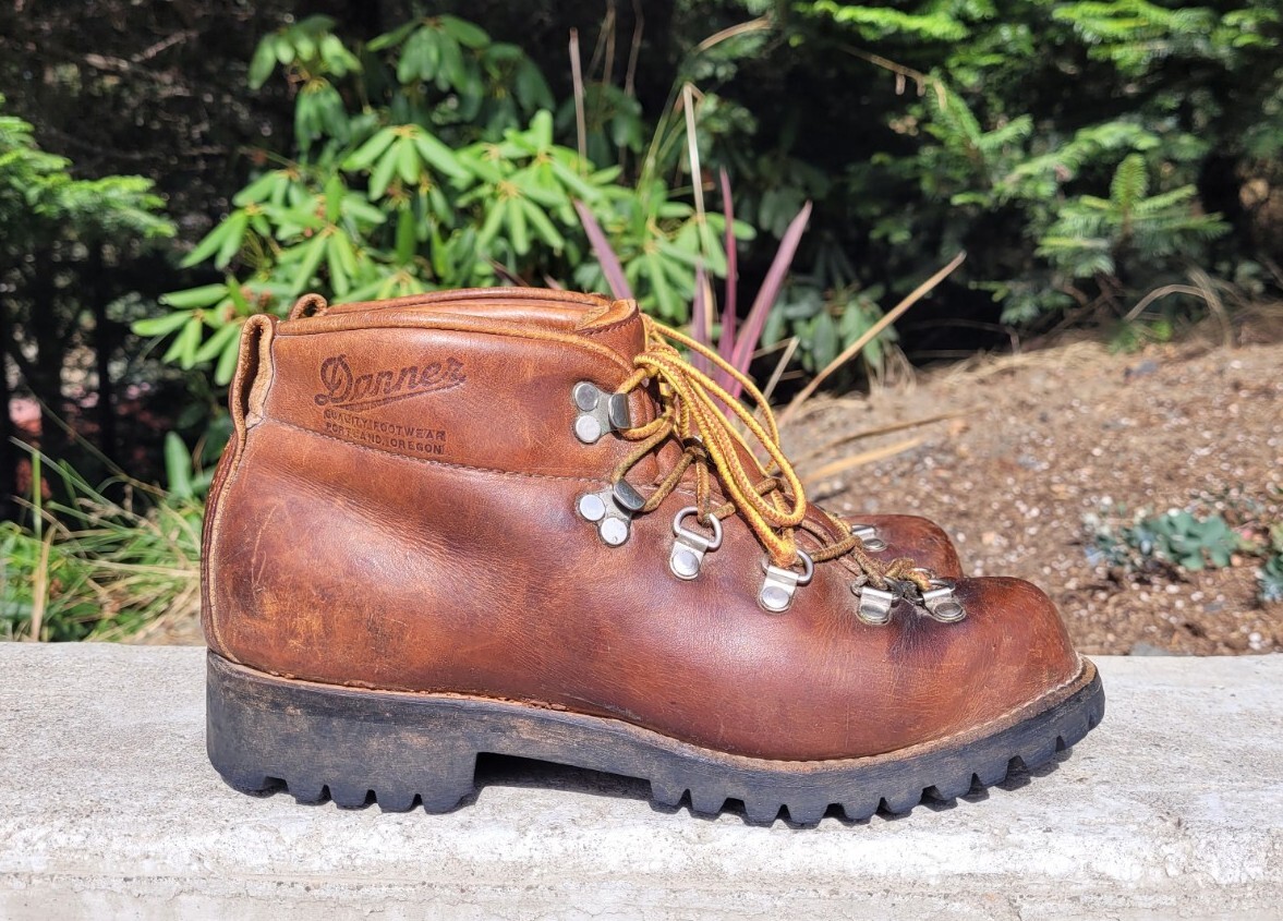 VTG Danner Oiled Brown Leather Vibram 