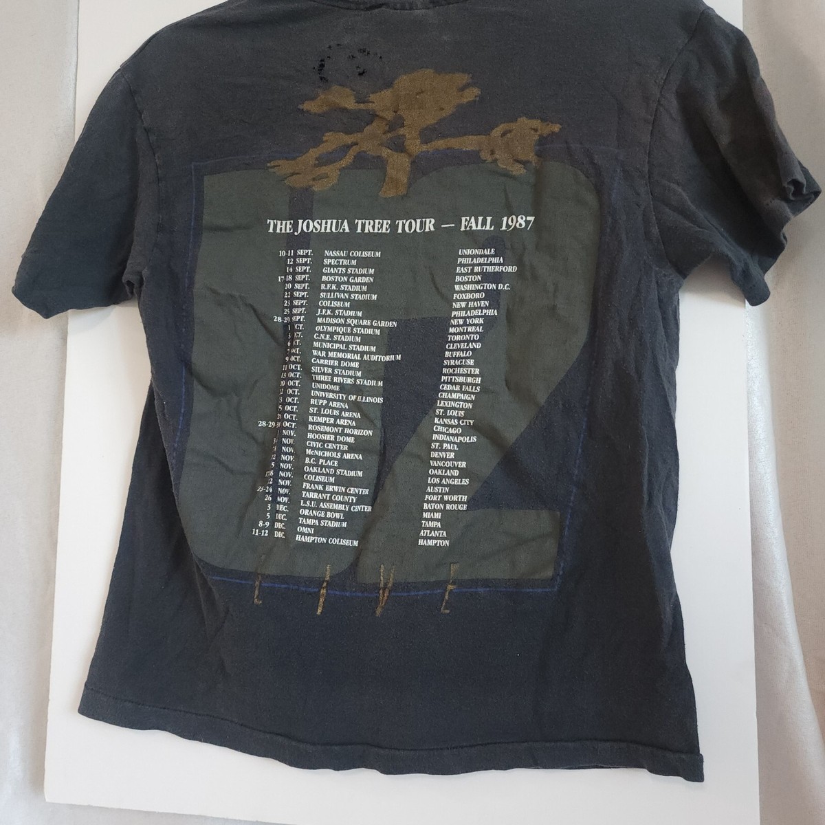Vintage U2 Joshua Tree Tour 80's Band Concert T Shirt 1987