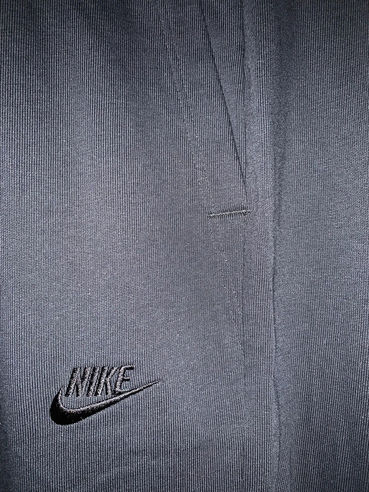 Nike Mujer Capri - Talla XL - Ajuste Suelto - Nuevo con Etiquetas Foto 3 de 4