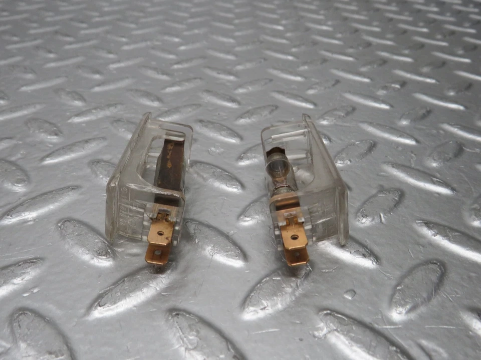 ⚙29555⚙ Mercedes-Benz W124 230E Under Dash Footwell Light 1248200401 - Image 2 of 4