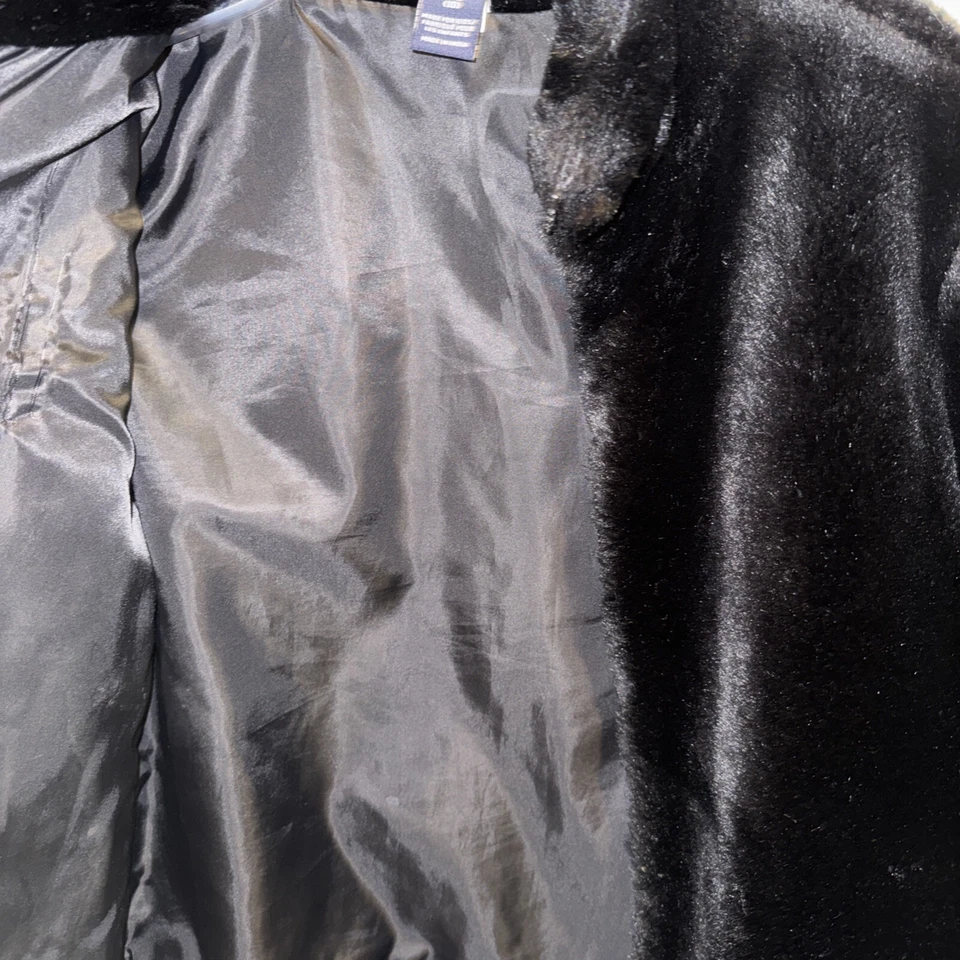 Gap Girl Faux Fur Mock Neck Full Zip Lined Coat Long Sleeves Size 10 Cropped - Image 4 of 4