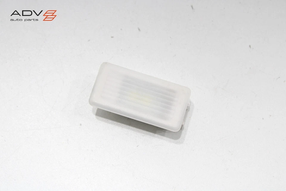 2019 - 2024 BMW 330I 330E M340I G20 PORTA-MALAS CARGA INTERIOR LÂMPADA DE CORTESIA FABRICANTE DE EQUIPAMENTO ORIGINAL - Imagem 2 de 4