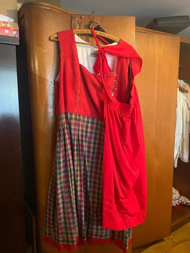 neues Landhaus-Kleid Gr. 48 "Marianne & Michael"