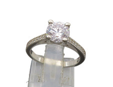 925 Sterling Silver Vintage Shiny Cubic Zirconia Solitaire Ring Sz 6 RG22737