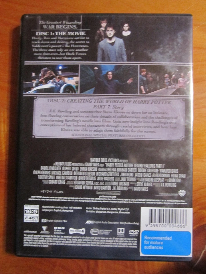 DVD  HARRY POTTER AND THE DEATHLY HALLOWS PART 1   2 DISC SPECIAL EDITION - Image 2 of 2