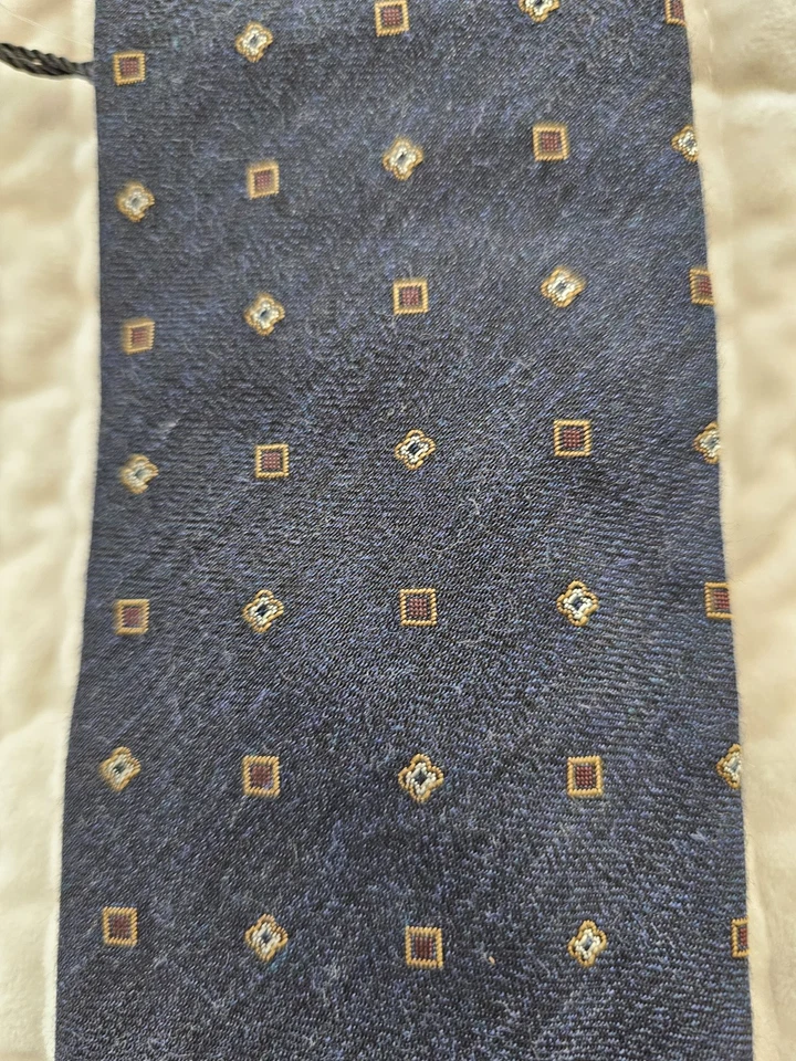 Traje Fuerte Corbata Lana/Seda Hecho a Mano en Italia Azul Marino y Marrón Estampado Geométrico Flral Foto 2 de 3