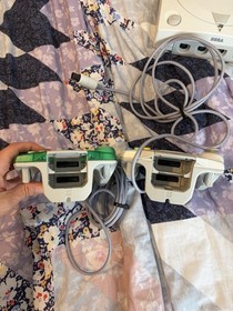 SEGA Dreamcast Console + Over 30 Games (some rare) + 2 Controllers + VMU (READ)