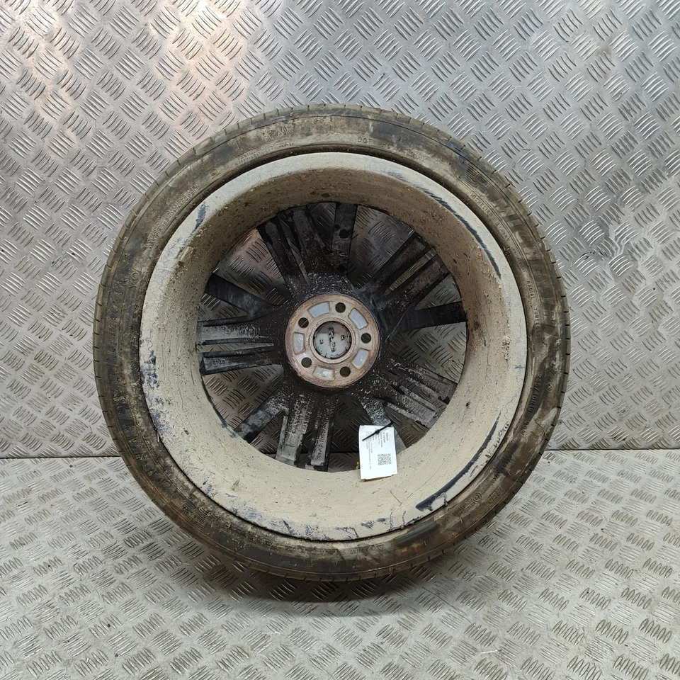 VOLVO V60 MK2 T6 Leichtmetallfelge 8.0Jx19 235/40R19 32143050 2020 26334987 - Bild 2 von 4