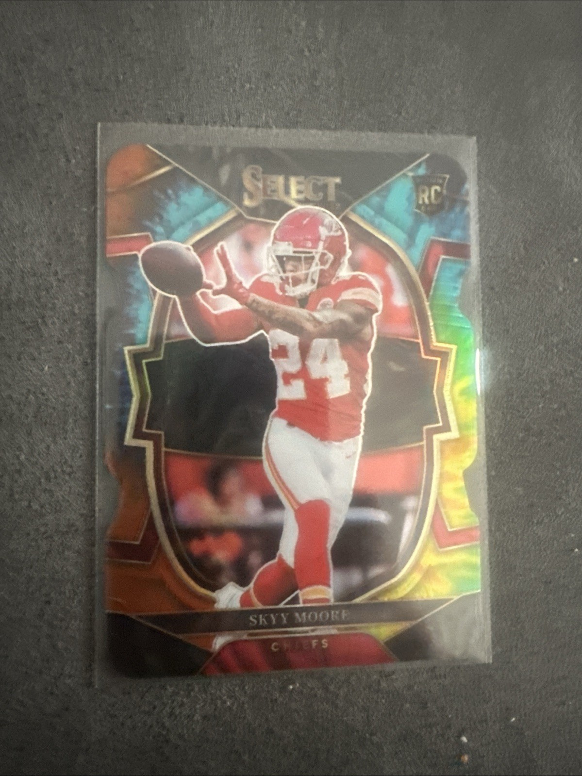 2022 Panini Select Concourse Skyy Moore #21 Tie-Dye Prizm /25 (RC)