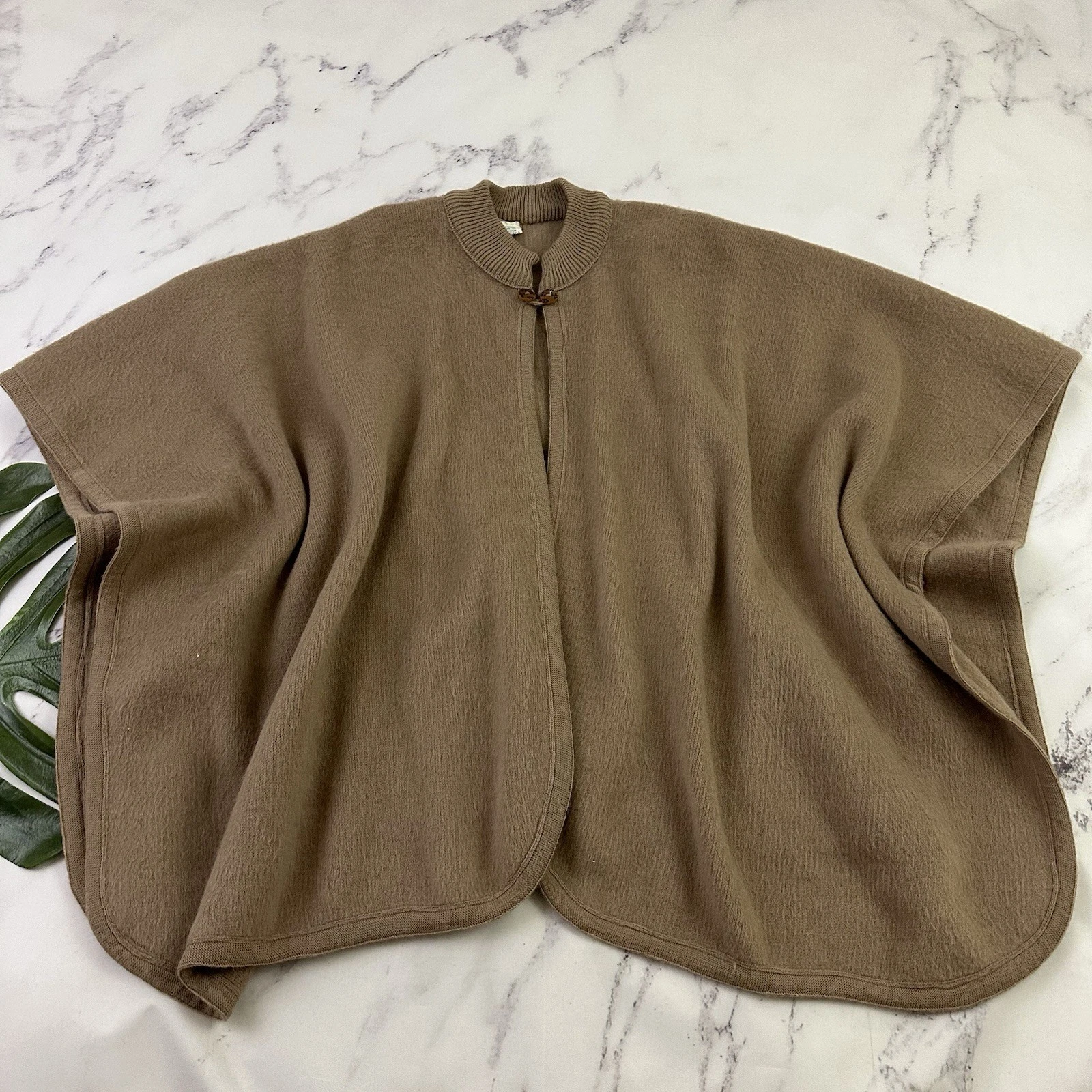 Cascada Womens Vintage 80s Cape Poncho Sweater One Size Taupe Brown Wool