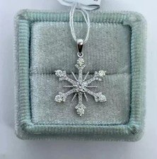 1 Ct Round Cut Simulated Diamond Women's Flower Pendant in 14K White Gold Plated