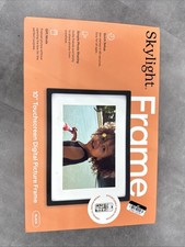 Sky Light 10 in Touchscreen Digital Picture Frame