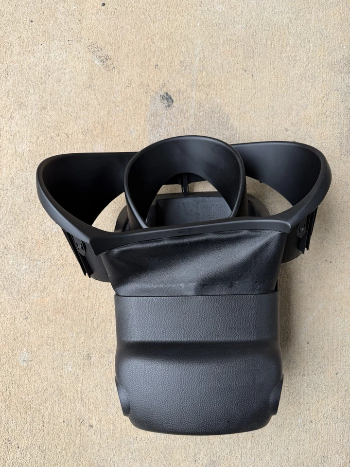 Крышка верхняя и нижняя для рулевой колонки 2014-2019 Kia Soul от оригинального производителя - Изображение 3 из 4